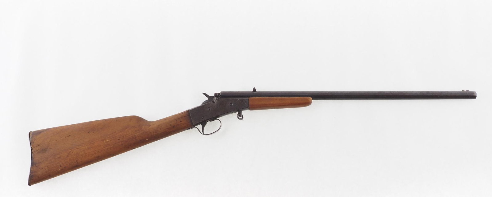 Stevens 14 1/2 Little Scout Rifle: SN: no s.n. Cal: .22 LR Action Type: Falling Block Barrel Length: 18" Sights/Optics: open sights, front sight appears broken Stock: wood, cracks at wrist and butt stock Finish: worn blue Bore: