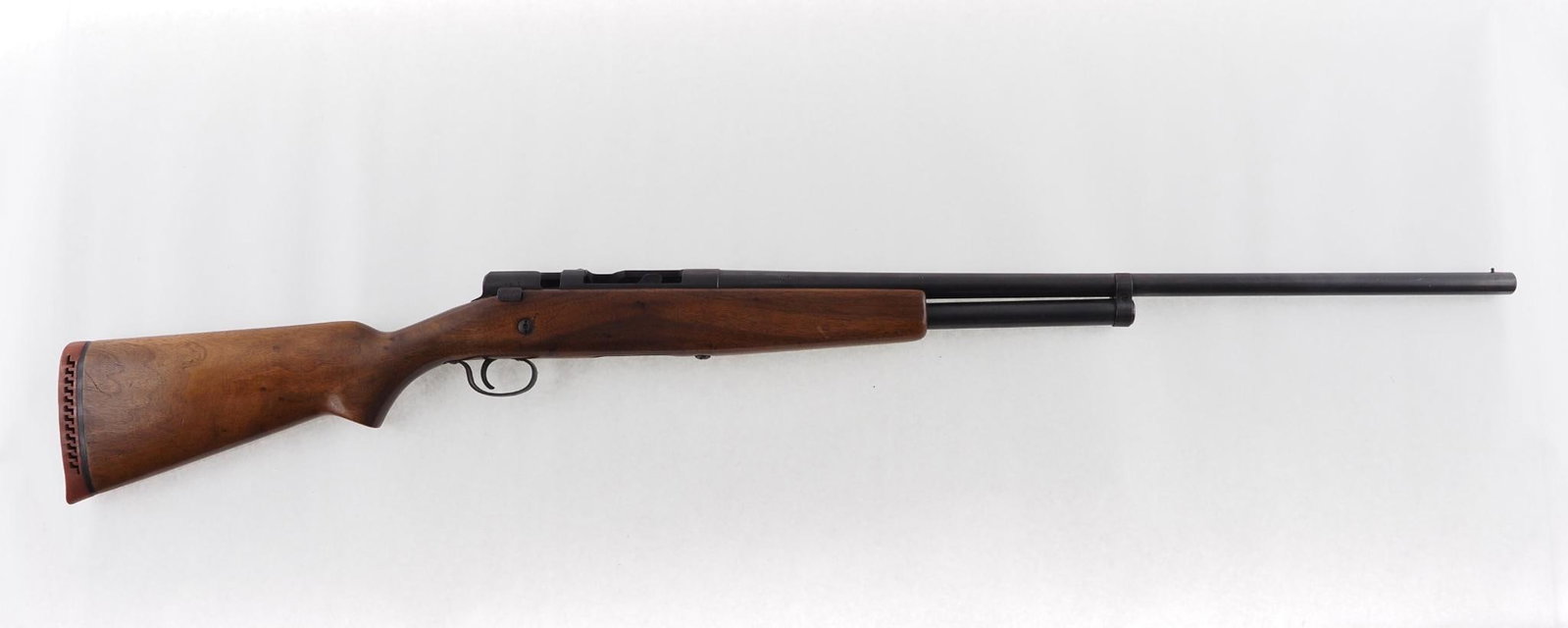 J.C. Higgins 583.22 Shotgun: SN: no s.n. Cal: 20 GA. Action Type: Bolt Action Barrel Length: 26", full choke Sights/Optics: beaded front sight Stock: walnut stock with rubber recoil pad Finish: blue Bore: very good Overall Cond:
