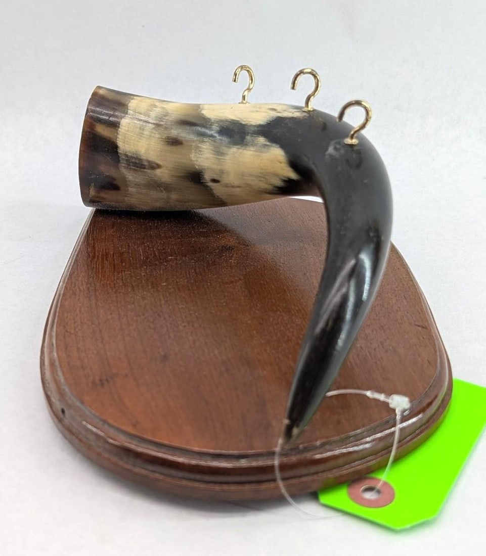 Steer Horn Key Holder - 4