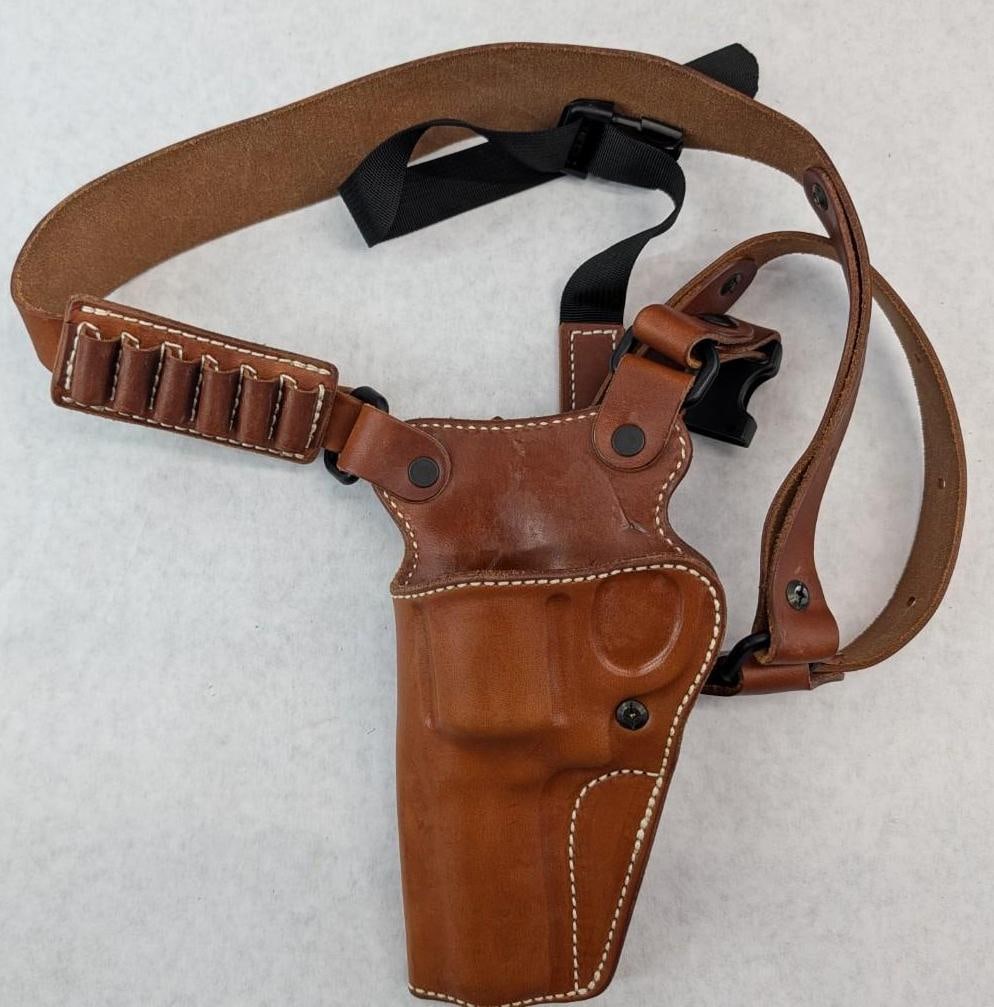 (8) Leather Handgun Holsters - 6