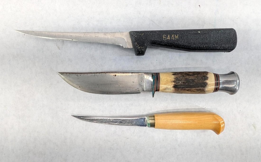Knife Lot Incl. (5) Fishing Fillet Knives & (1) Fixed Blade Knife - 4