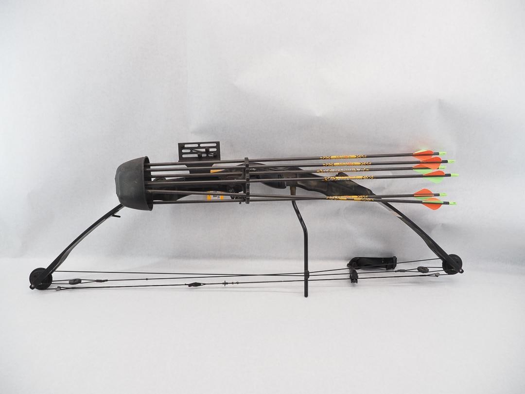 Pearson Bushmaster Magnum 268 Compound Bow: 65# draw, 30" draw length, with quiver, (6) arrows and release