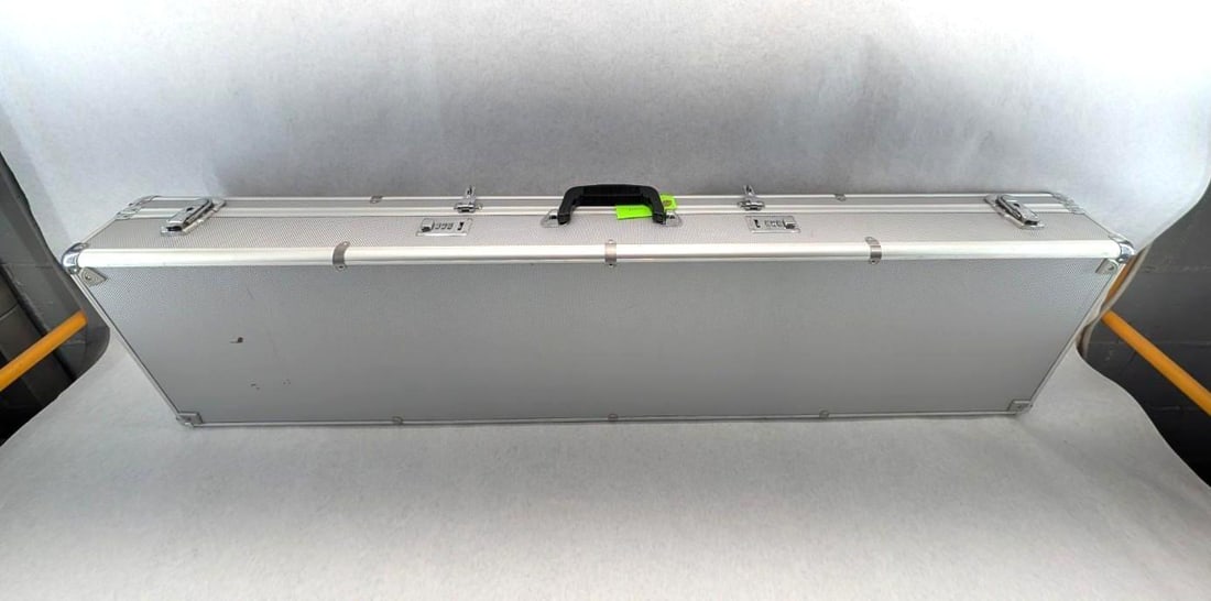 Locking Aluminum Long Gun Case: 53" x 13" X 4.75"