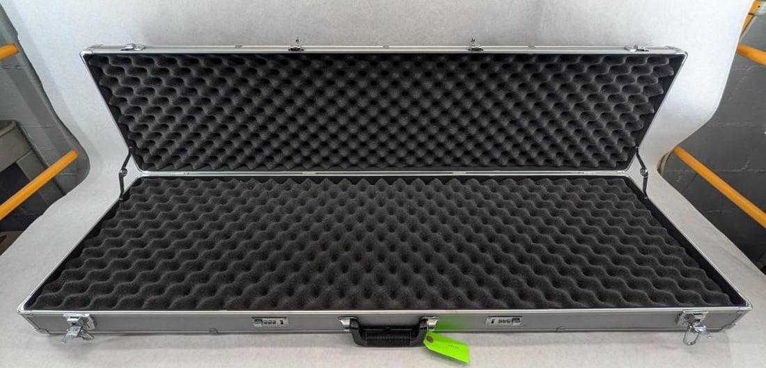 Locking Aluminum Long Gun Case - 4