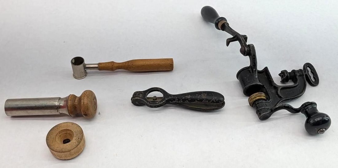 Antique & Vintage Shotgun Shell Reloading Equipment: Antique & Vintage Shotgun Shell Reloading Equipment