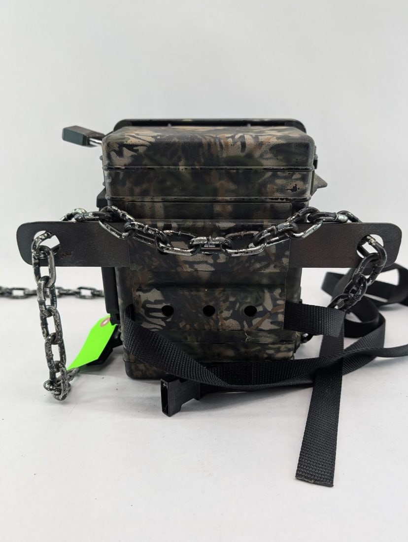 Canon Sure Shot Owl Camera W/ Camo Game Camera Case - 3