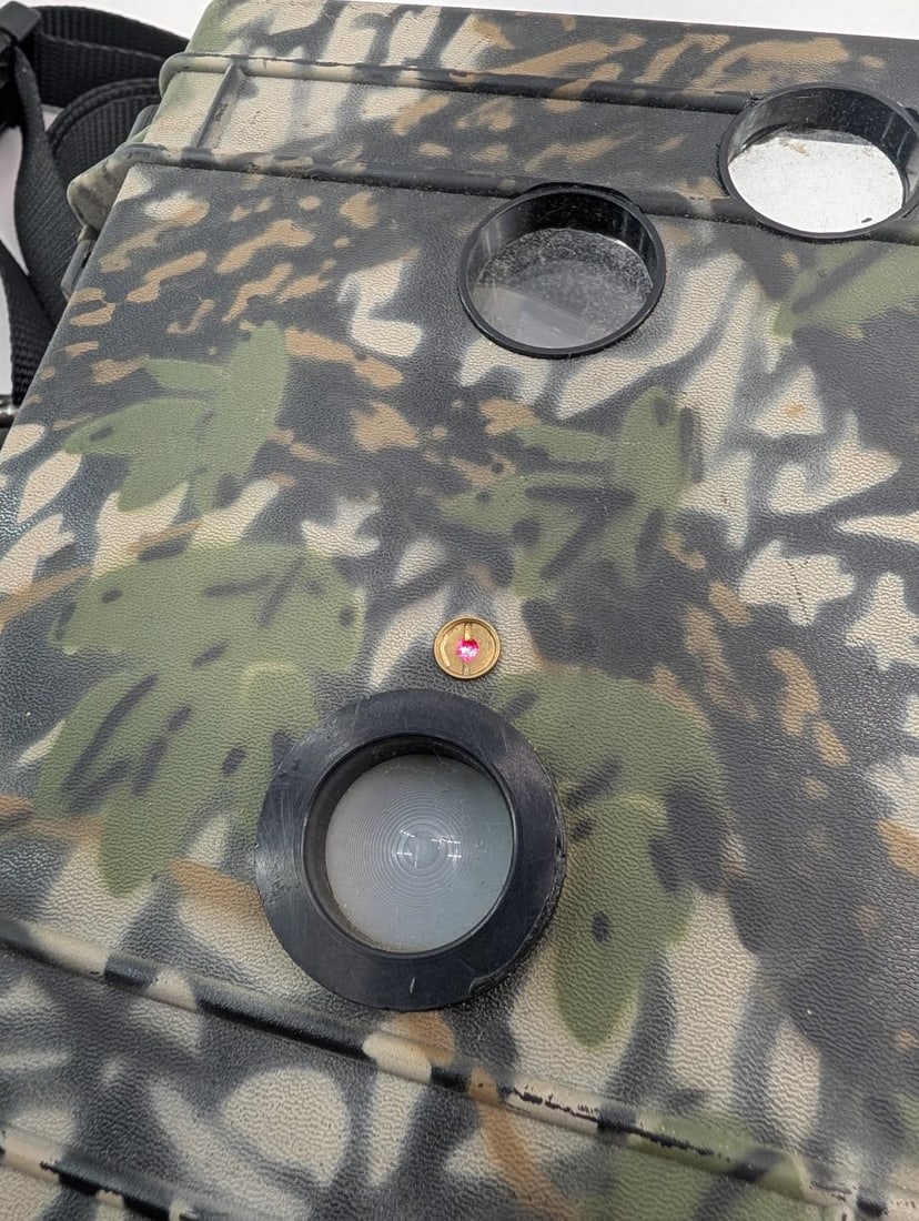 Canon Sure Shot Owl Camera W/ Camo Game Camera Case - 8