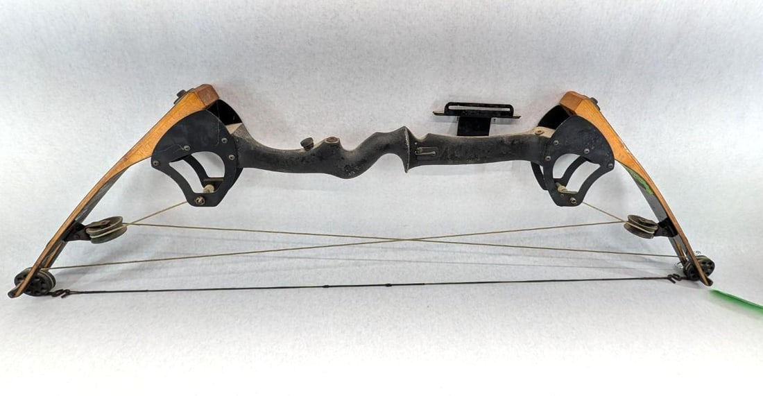 Browning Compound Hunter Bow - 2