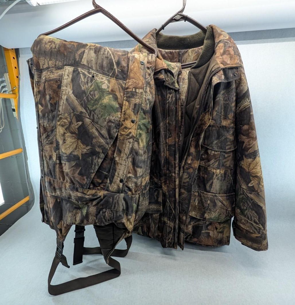Walls Advantage Timber Hunting Jacket & Insulated Overalls: jacket size 2XL (has removable liner), overalls size 2XL short