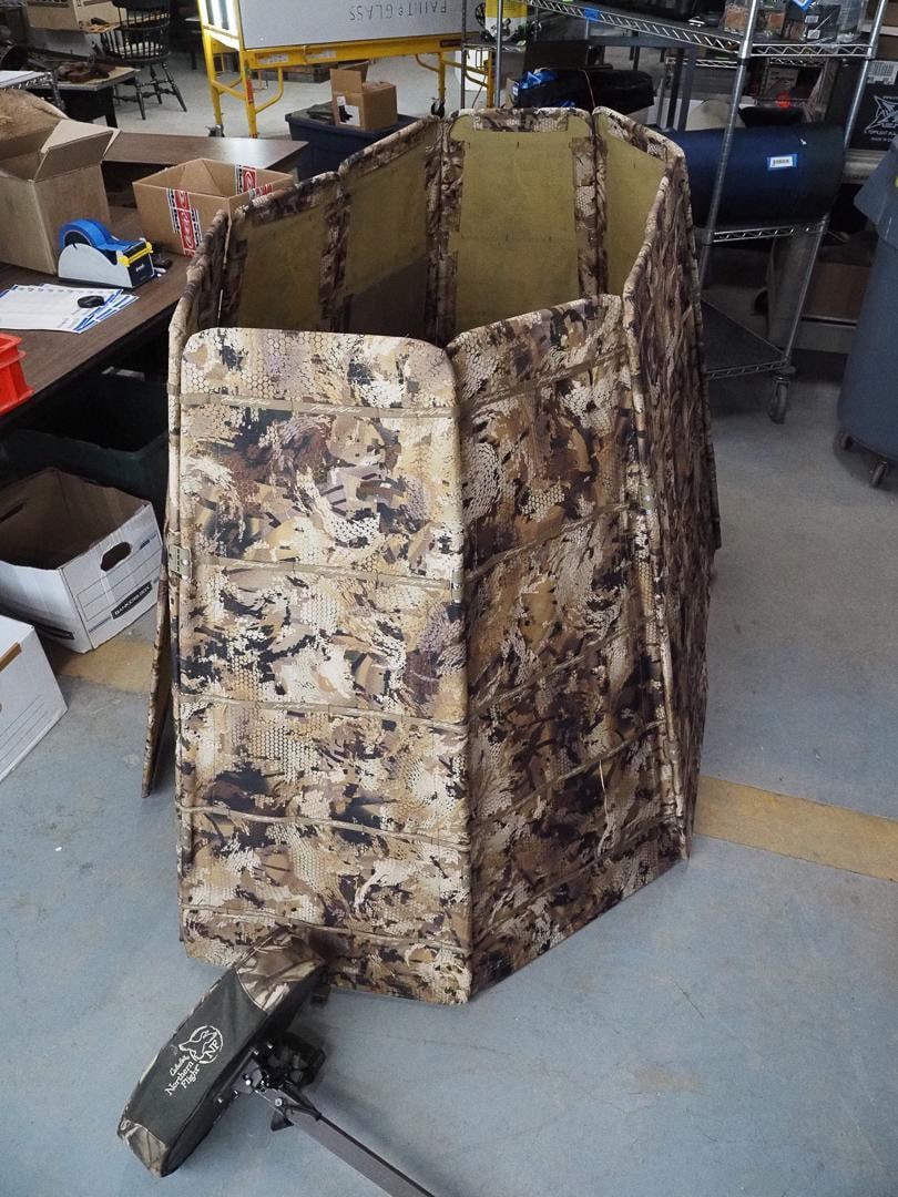 Cabela's Northern Flight Folding Blind - 4