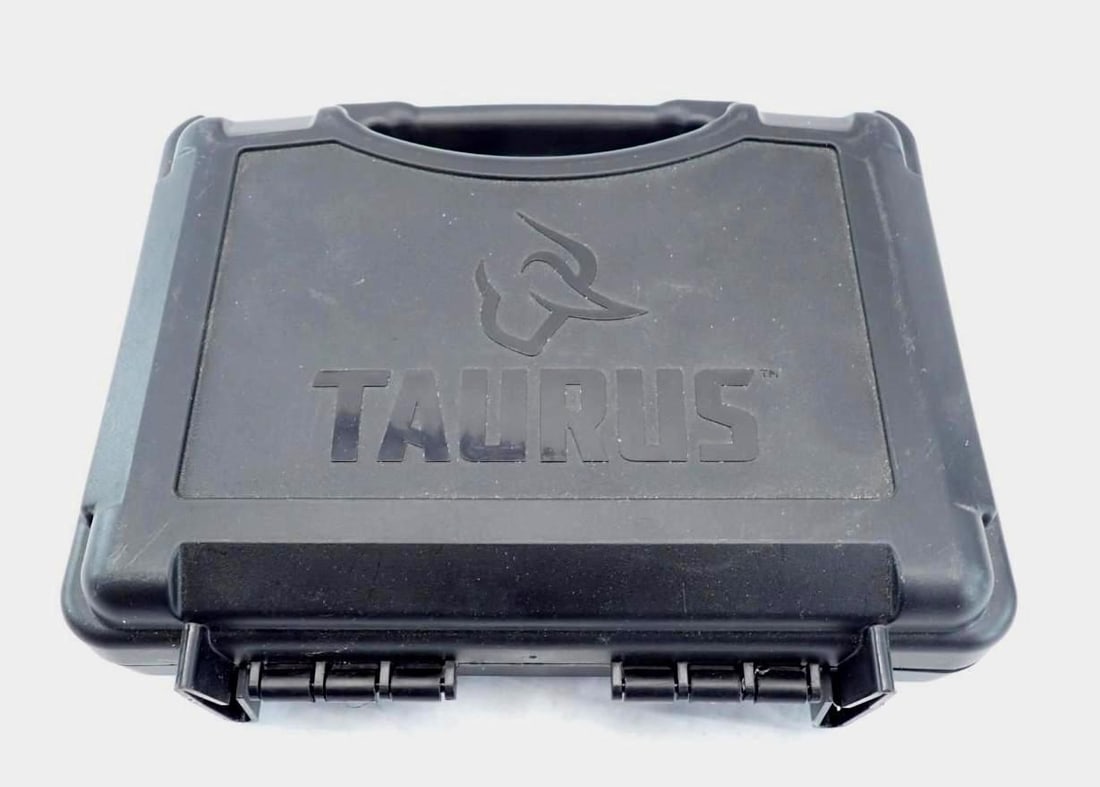 Gun Cleaning Kit W/ (2) Pistol Storage Boxes - 4
