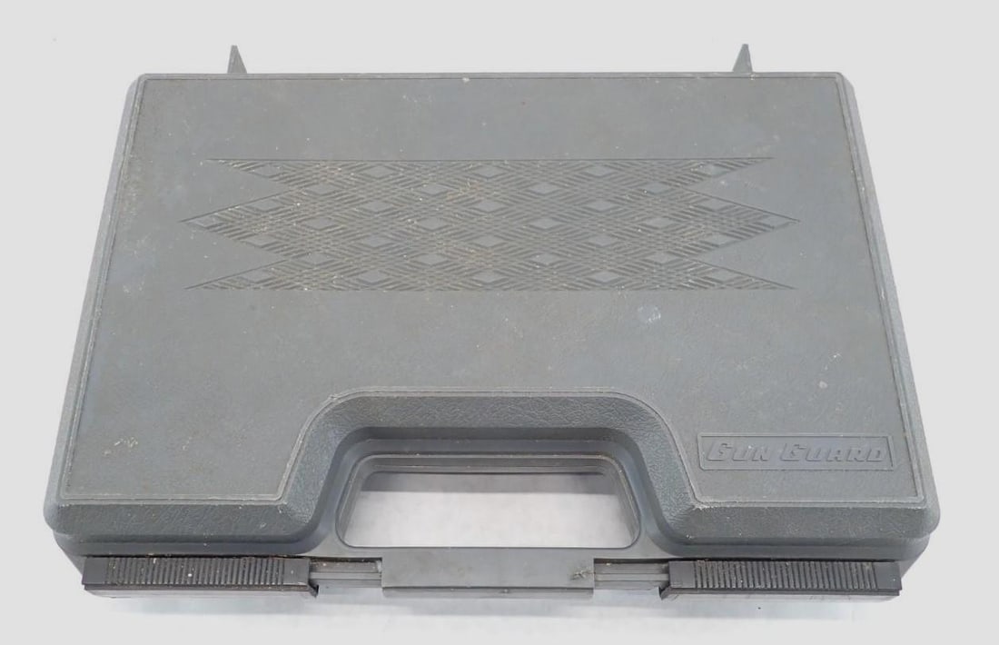 Gun Cleaning Kit W/ (2) Pistol Storage Boxes - 6