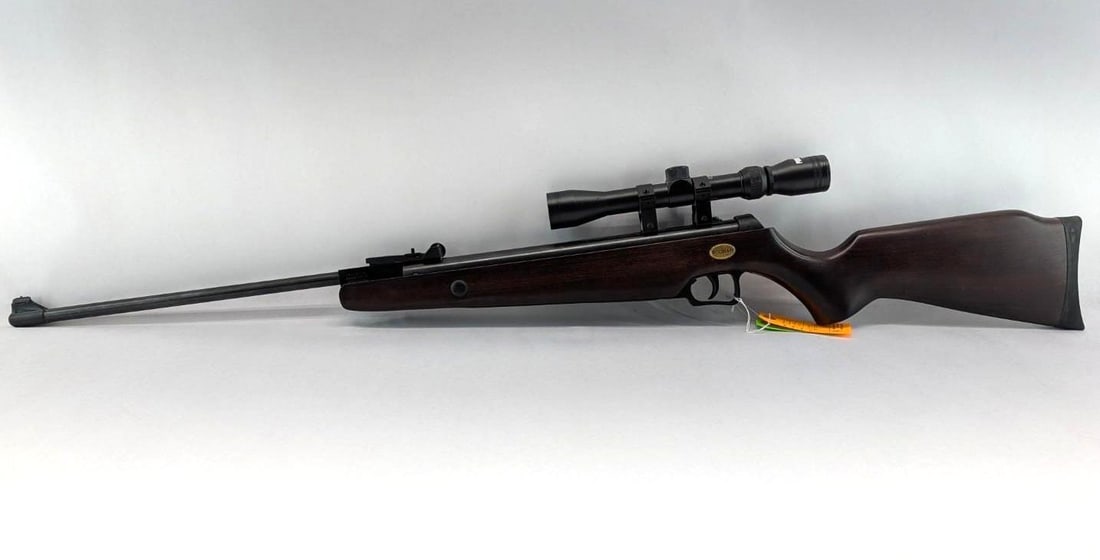 Beeman Sportsman 1000 Air Rifle W/ Powerline 3-9X32 Scope .177 Caliber: s/n 70105786