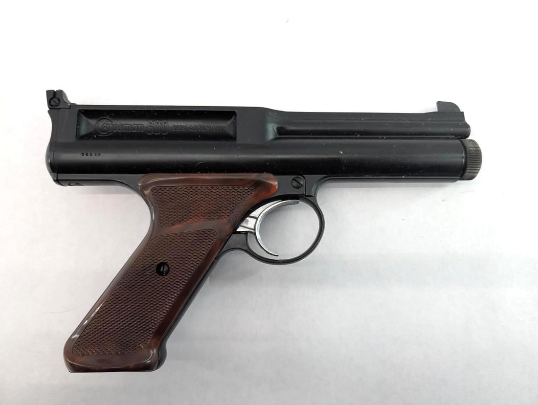 Crosman Model 600 Semi-Automatic Pellet Pistol .22 Caliber: s/n 08849, in original box