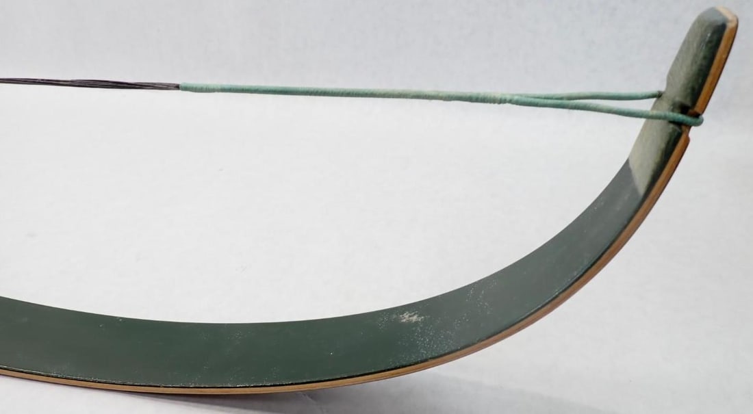 Bear Kodiak Magnum Recurved Bow - 6