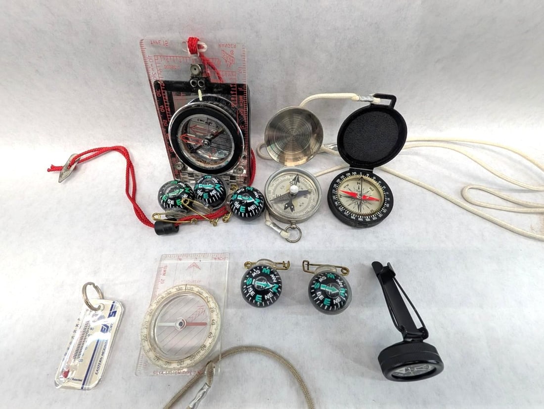 (10+/-) Compasses - 3