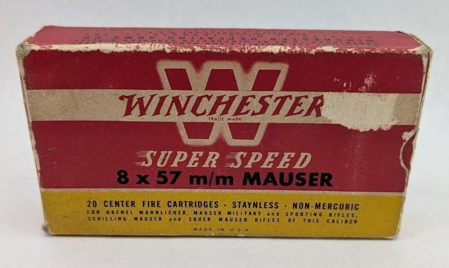 (17) Winchester 8X57 Mauser Cartridges in Vintage Box: (17) Winchester 8X57 Mauser Cartridges in Vintage Box