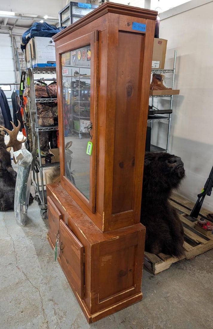 Six Place Pine Rifle Cabinet W/ Internal Locking Mechanism - 2