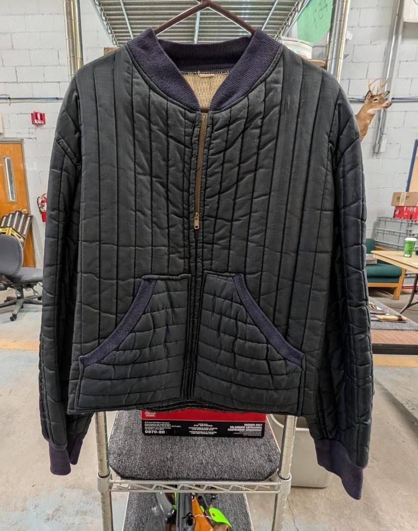 (6) Fleece & Insulated Jackets/Vests - 7
