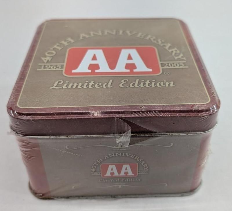 Tin Box of Winchester 40th Anniversary AA 12 Ga. Shotgun Shells: original factory seal