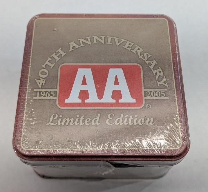 Tin Box of Winchester 40th Anniversary AA 12 Ga. Shotgun Shells - 9