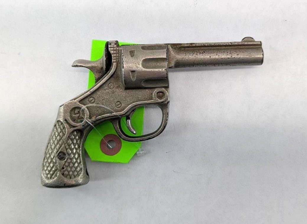 Single Shot Cap Gun: incl. misc. leather holster