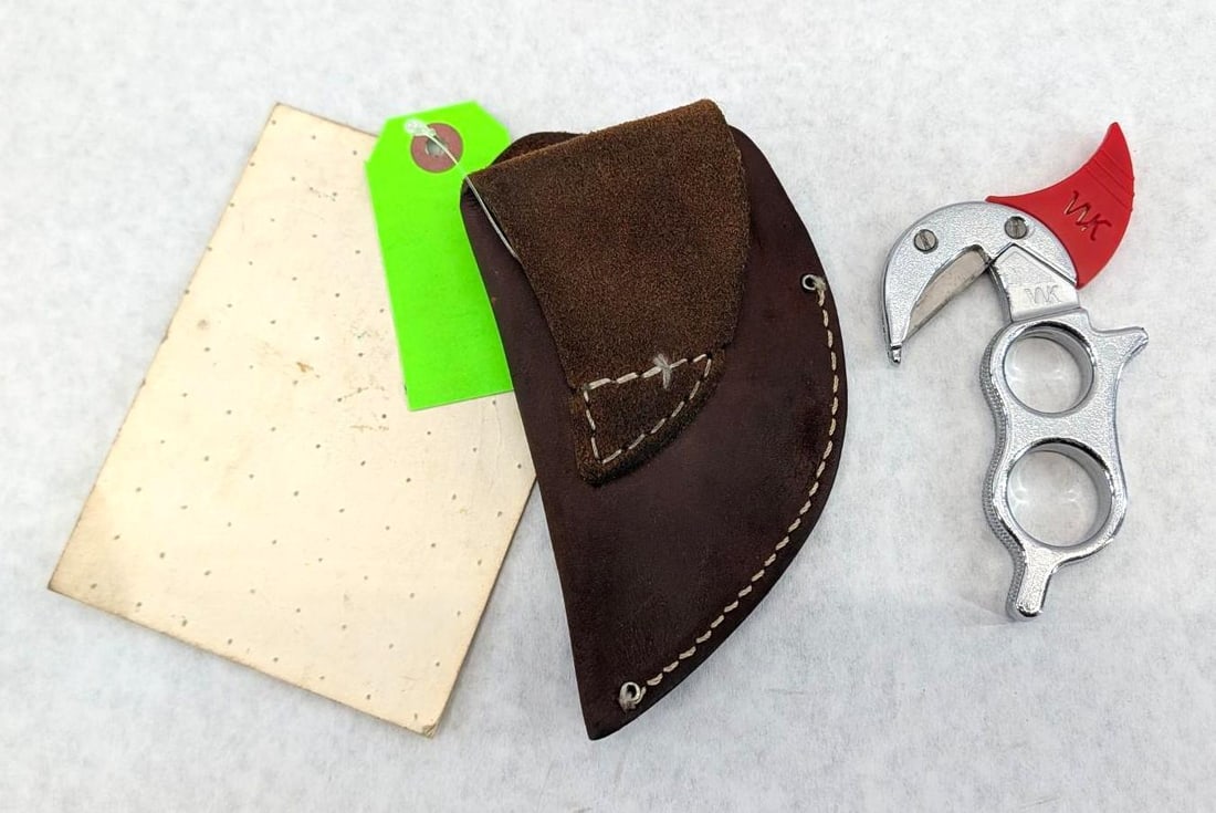 Wyoming Outdoor Tool W/ Leather Sheath - 2