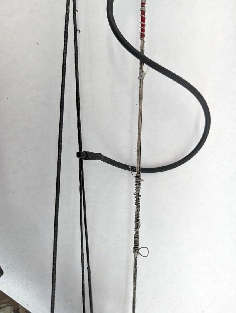 Champion Saber Compound Bow - 7