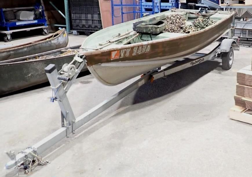 Starcraft Sealite 12OB 12' Aluminum Boat W/ Yacht Club Single Axle Trailer & 7.5 HP Evinrude: hull #STR1539H0878-C9, motor model L8RC1C s/n E0002190, trailer VIN #4H1001611S0141369, *VT BOS only