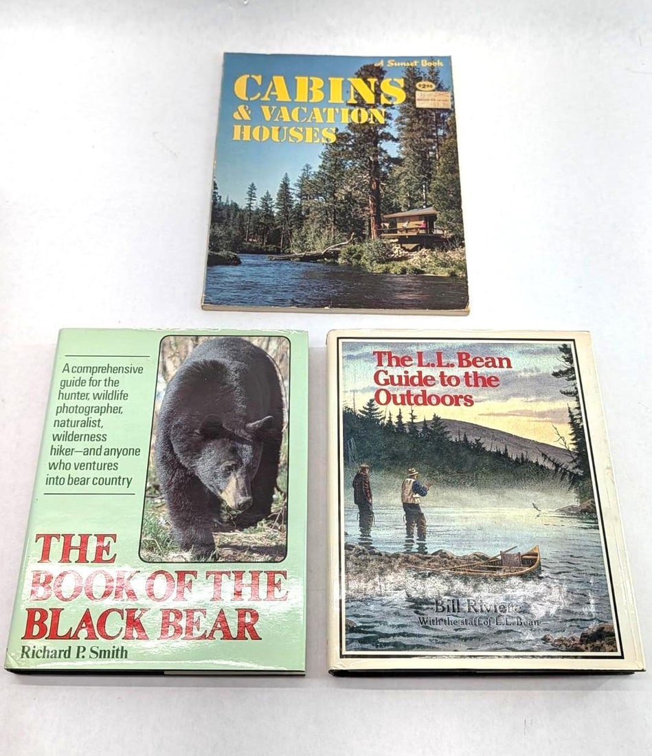 (26+/-) Outdoor Field & Guide Books - 10