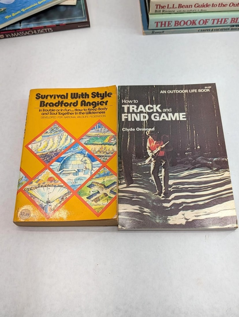 (26+/-) Outdoor Field & Guide Books - 5