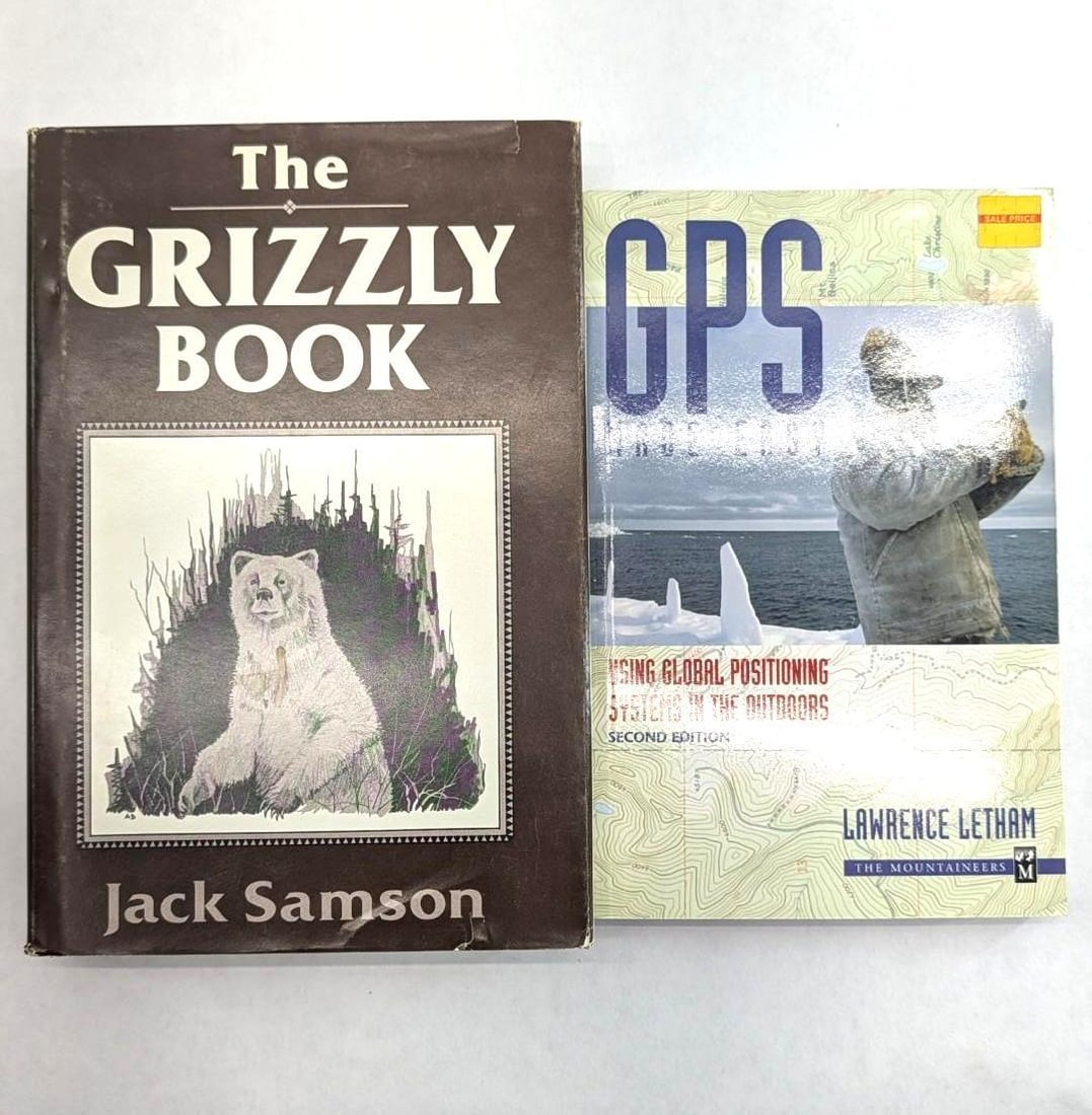 (26+/-) Outdoor Field & Guide Books - 9