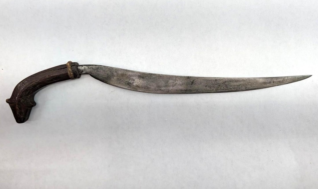 Vintage Philippine Curved Fixed Blade Knife - 2