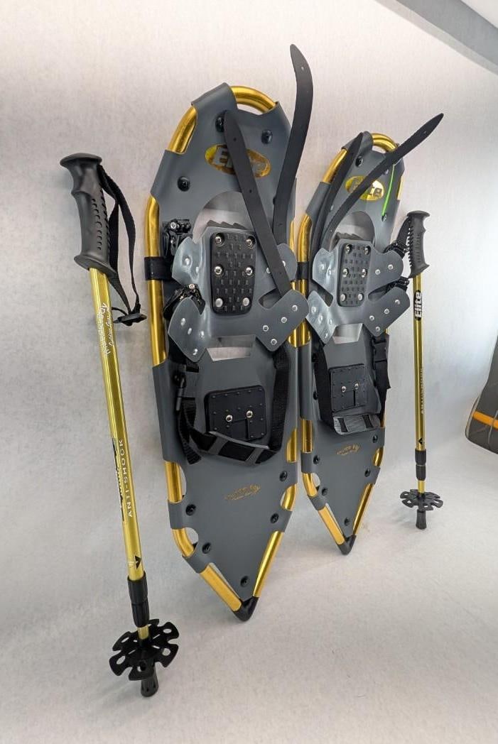 Pair of Thunder Bay Elite Snowshoes W/ Poles - 2