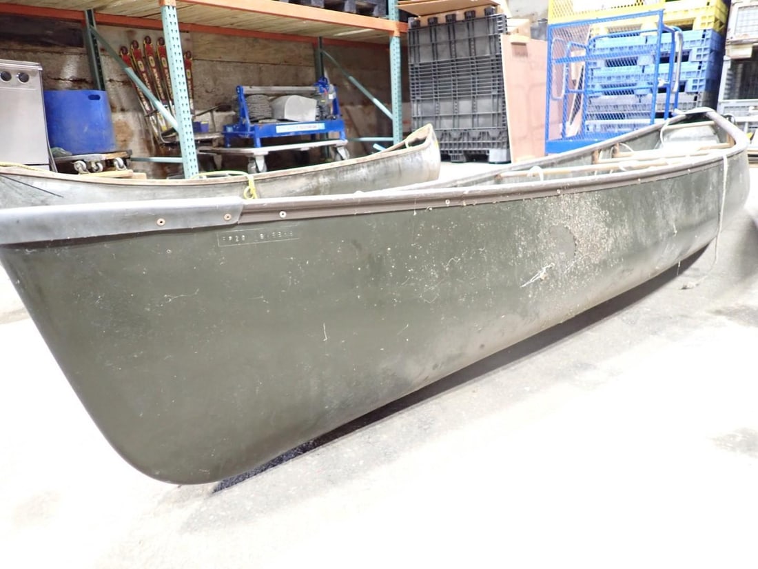 Three Rivers Fiberglass Canoe 14'3" - 6