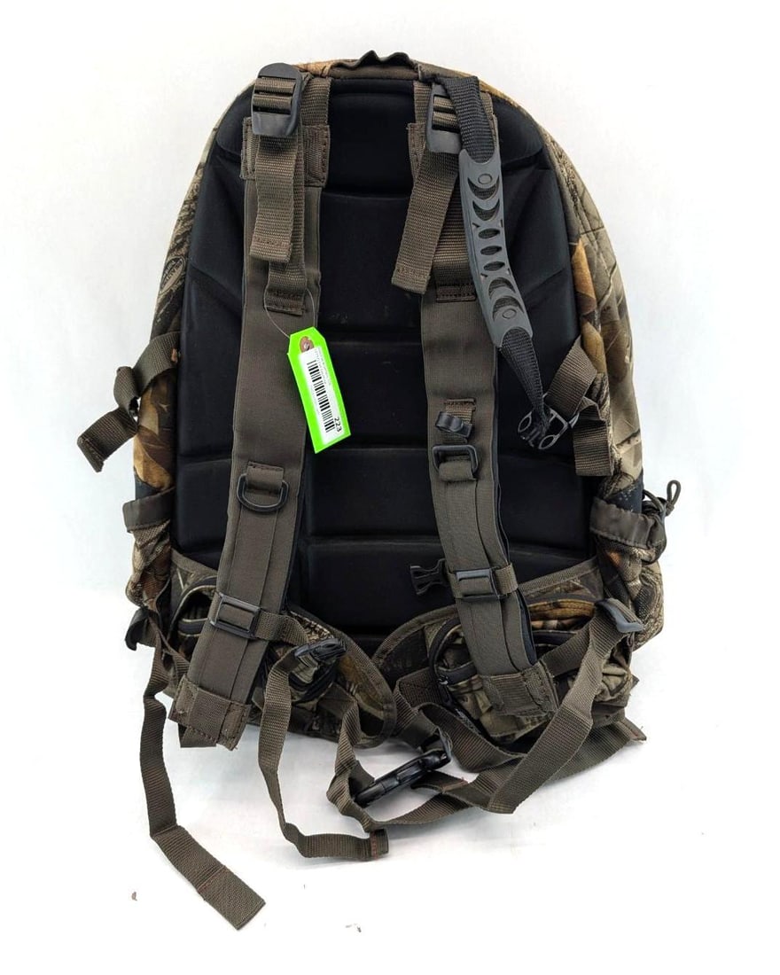 Realtree Scent Blocker Camo Backpack - 3