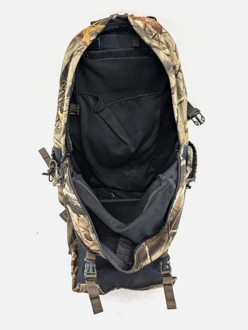 Realtree Scent Blocker Camo Backpack - 7