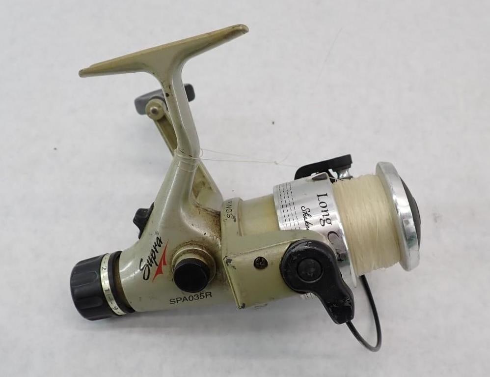 (2) Zebco Rod & Reel Combo W/ Frabill Minnow Bucket & Battery Powered Aeration System - 9