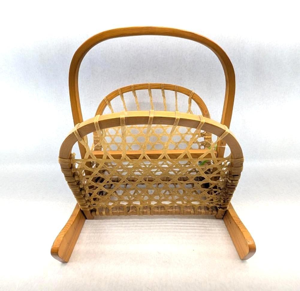 Snow Shoe Style Magazine Rack: Tubbs, Forestdale, VT, 16 1/2" W , 15 1/2 D x 19" T