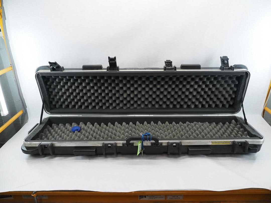 SKB Lockable Rifle Case - 5