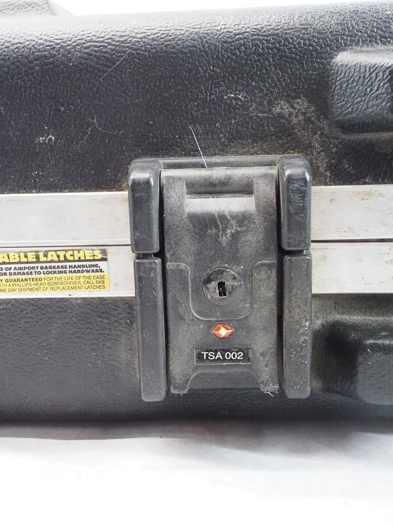 SKB Lockable Rifle Case - 6