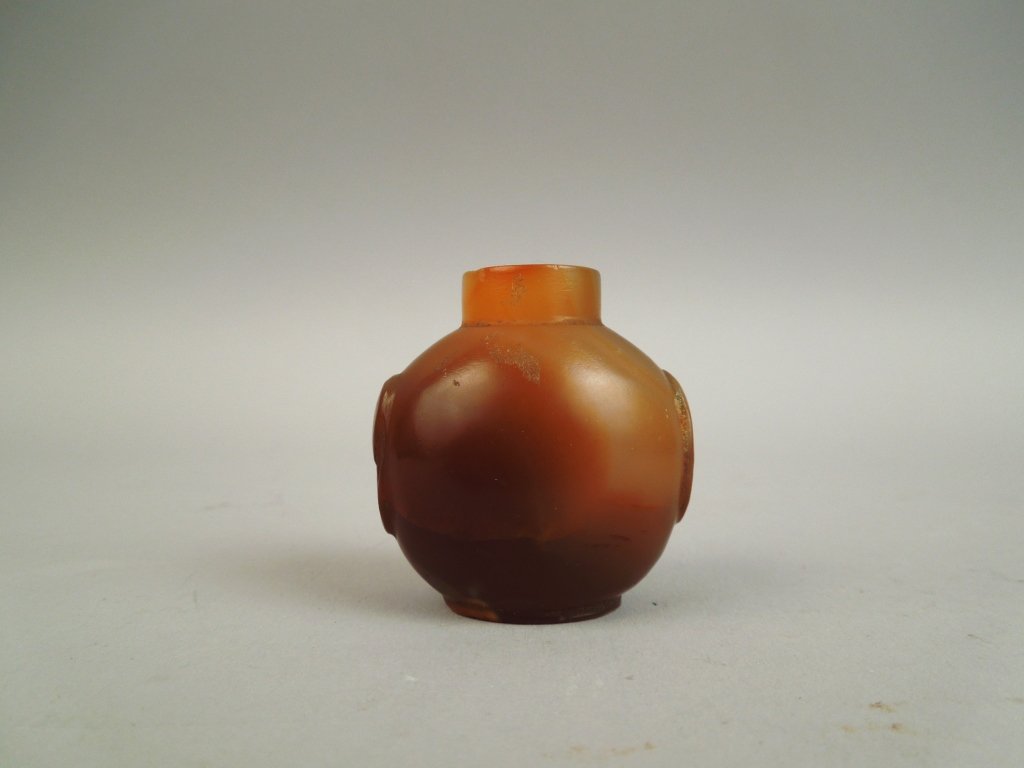 Chinese Agate Snuff Bottle: Chinese antique agate snuff bottle; measures 1 1/2"; We have quite a few snuff bottles from the Wagner estate collection that we are listing.