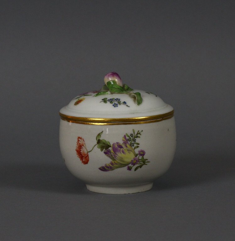 Continental Covered Custard Cup: Continental Covered Custard Cup; measures 8 cm / 3.25 inches tall.