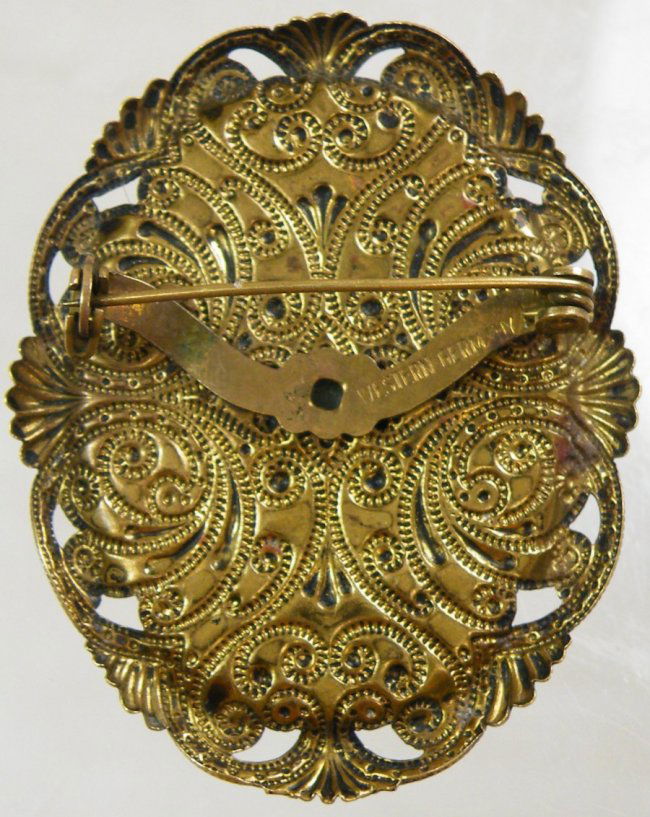 ANTIQUE WESTERN GERMANY CAMEO BROOCH Lot 94