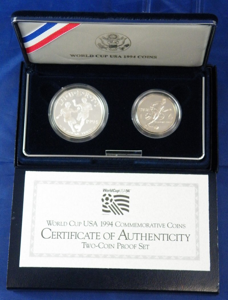 1994 WORLD CUP USA PROOF SILVER COINS 2PC SET: Winner will receive 1 set from stock on hand. UR (KVMM UR) COMMEM-1D-1994-WORLDCUP