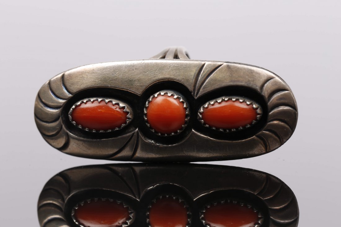 Silver & Coral Beads Ring. Comes with “John White” mark: 银嵌珊瑚戒指，“John White” 款