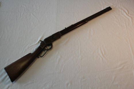 Collector Firearms: Winchester Model 1873 Carbine, Serial No. 10256. Early SN, nice condition