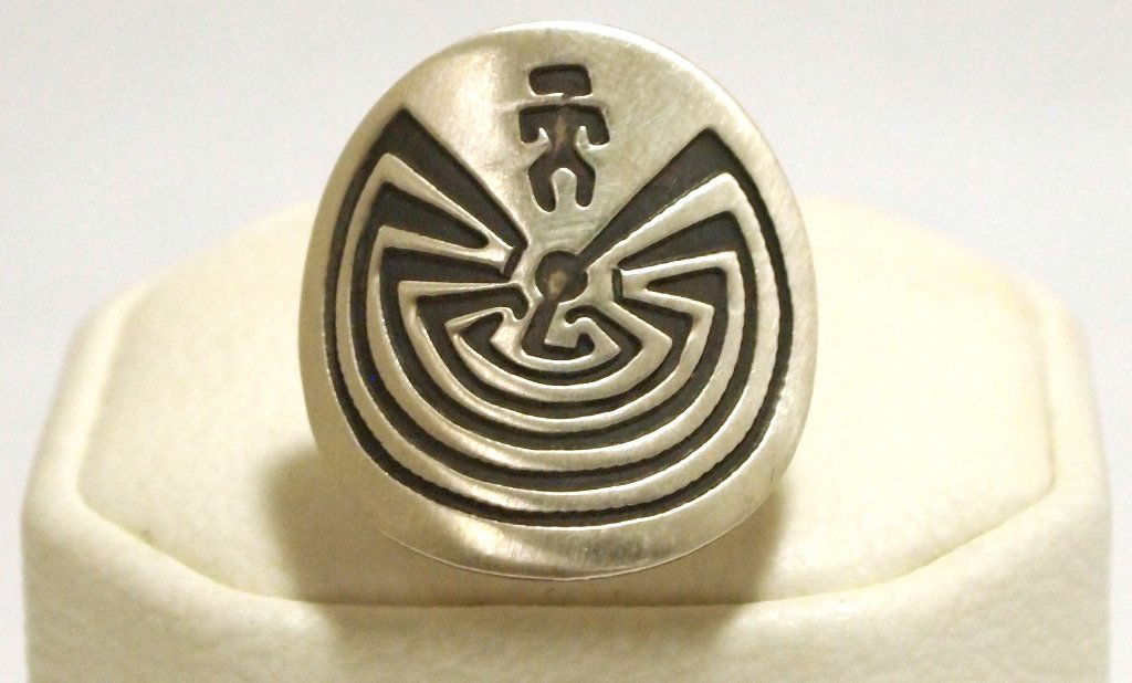 Navajo Sterling Silver Man on Maze Women's Ring - Stanl: Navajo Sterling Silver Man on Maze Women's Ring - Stanley Gene Face measures 1" tall by 1" wide/around. Band measures 1/16" wide, size: 7.25 Weight: 2.6g SKU: rw0203