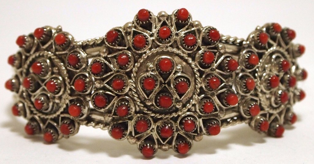 Zuni Coral Dots Sterling Silver Cuff Bracelet - Wayne J: Zuni Coral Dots Sterling Silver Cuff Bracelet - Wayne Johnson Measures 5-1/8 around with a 1-1/4" gap, 1-1/8" wide. Weight: 23.9g SKU: br1598"