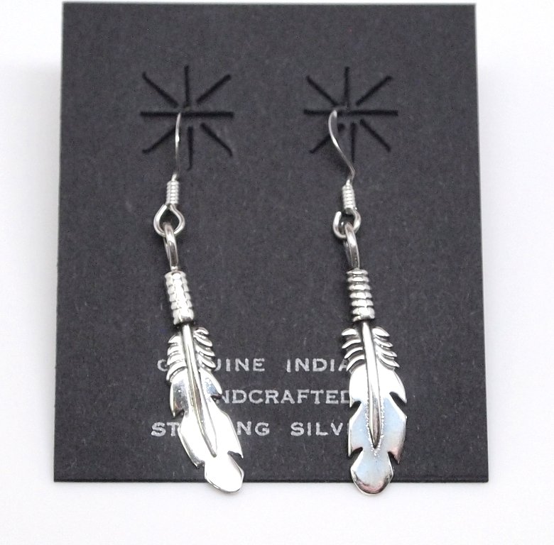 Navajo Small Feather Sterling Silver French Hook: Navajo Small Feather Sterling Silver French Hook Earrings - Running Bear Height: 1-1/2 Width: 3/16" Weight: 1.4g SKU: ea0930"